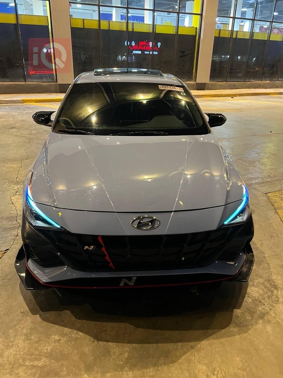 Hyundai Elantra